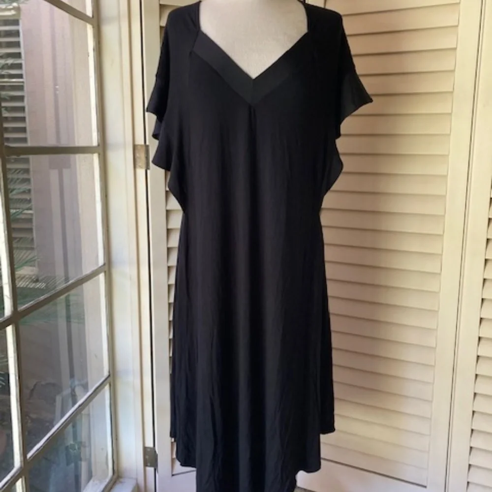 Halston Special Occasion Black Dress - Picture 1 of 9